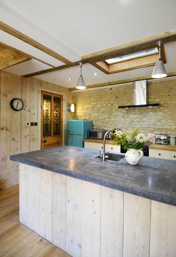 Holiday home Converted Barn House - Oxford, Cotswolds *